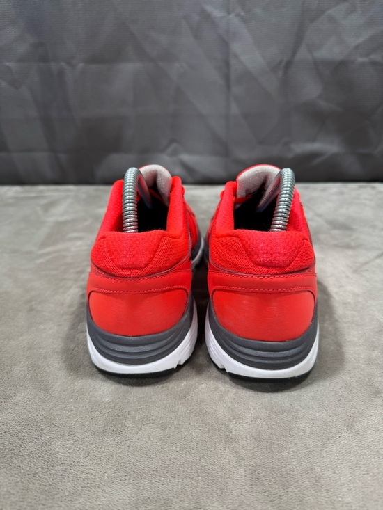Nike Dual Fusion Sneakers - Picture 3 of 11